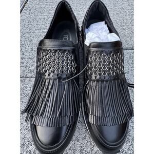 Tod’s Black Leather Fringe Chain Slip On Sneakers Loafers EU 39 US 8.5 9 New-